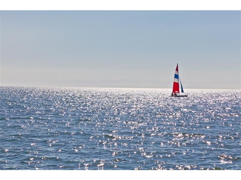 2 Orange Grove Street, Coochiemudlo Island QLD 4184