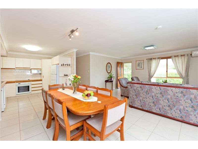 32 Grandis Crescent, Victoria Point QLD 4165