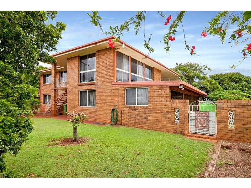 18 Allen Street, Victoria Point QLD 4165