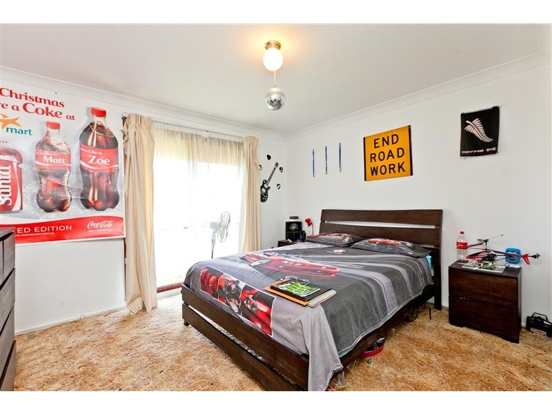 5 Scott Street, Redland Bay QLD 4165