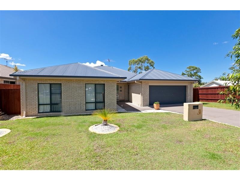 52 Ebony Crescent, Redland Bay QLD 4165