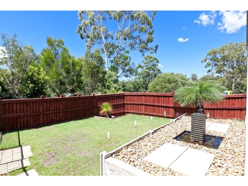 52 Ebony Crescent, Redland Bay QLD 4165