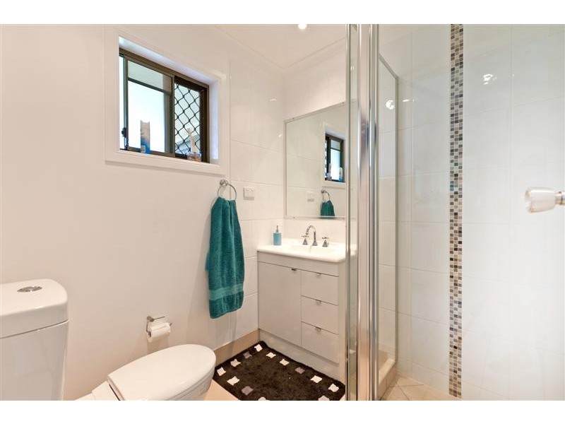 21 Bassil Avenue, Victoria Point QLD 4165