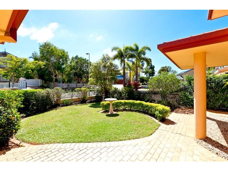 4 Lookout Court, Victoria Point QLD 4165