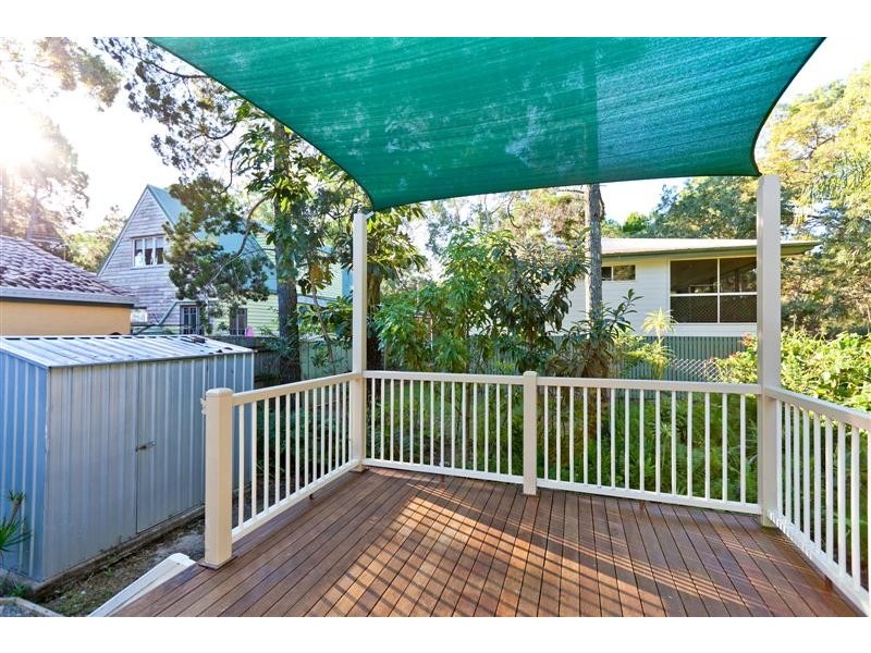 16 Shirley Street, Coochiemudlo Island QLD 4184