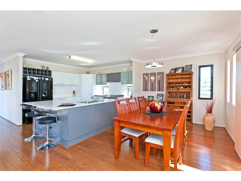18B Thompson Street, Victoria Point QLD 4165