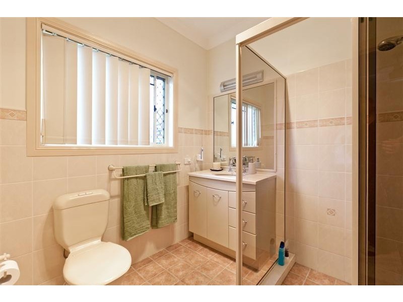 29 Robin Parade, Victoria Point QLD 4165