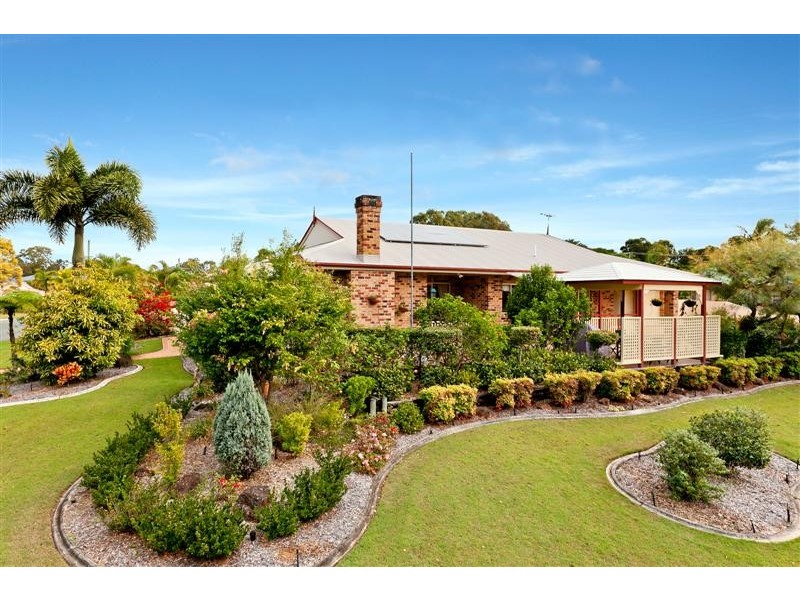 29 Robin Parade, Victoria Point QLD 4165