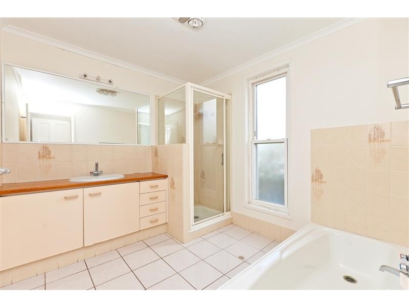 159 Esplanade, Redland Bay QLD 4165