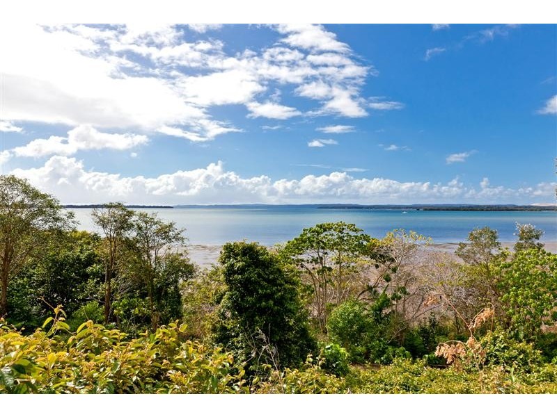159 Esplanade, Redland Bay QLD 4165