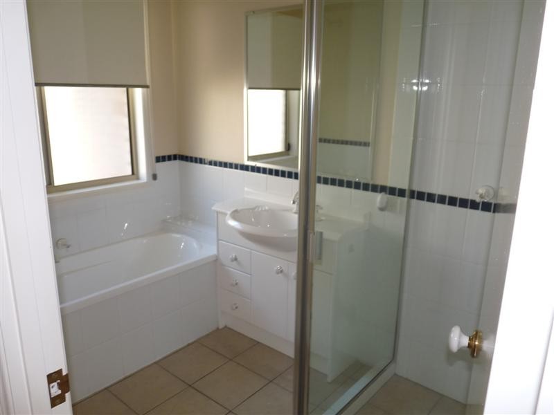 14 Seabrae Drive, Redland Bay QLD 4165