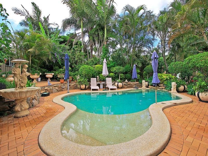 6 Balsa Court, Victoria Point QLD 4165