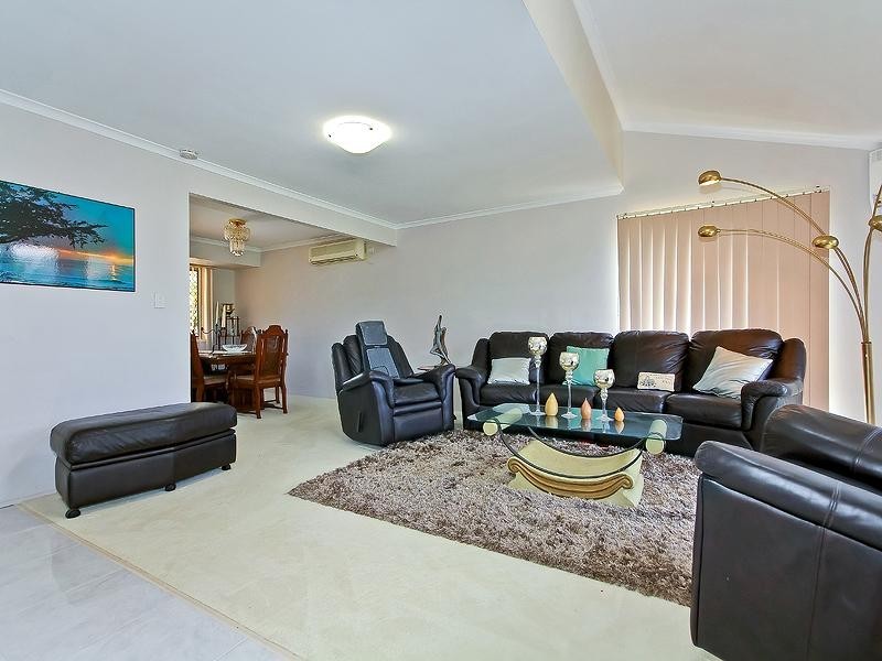 6 Balsa Court, Victoria Point QLD 4165