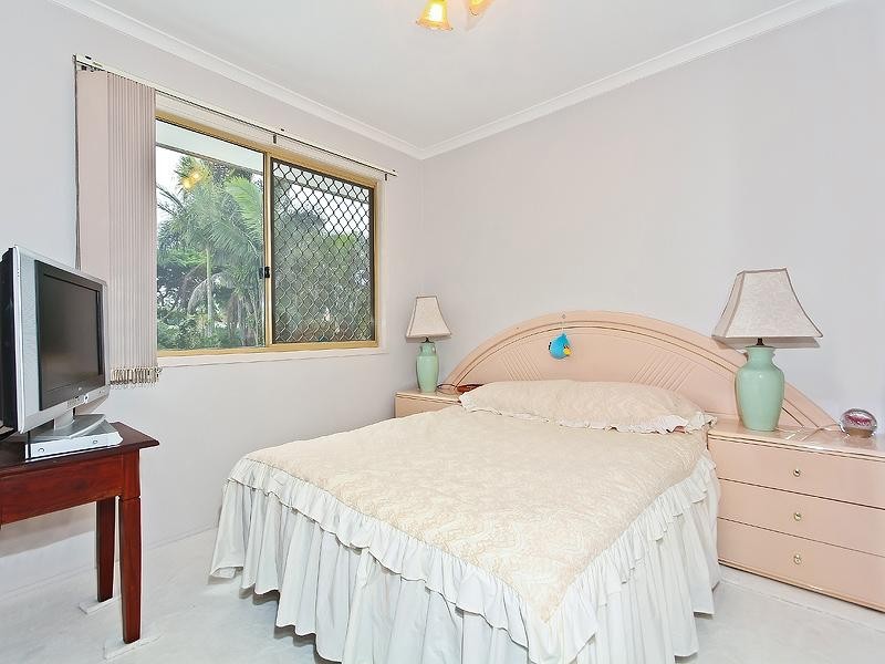 6 Balsa Court, Victoria Point QLD 4165