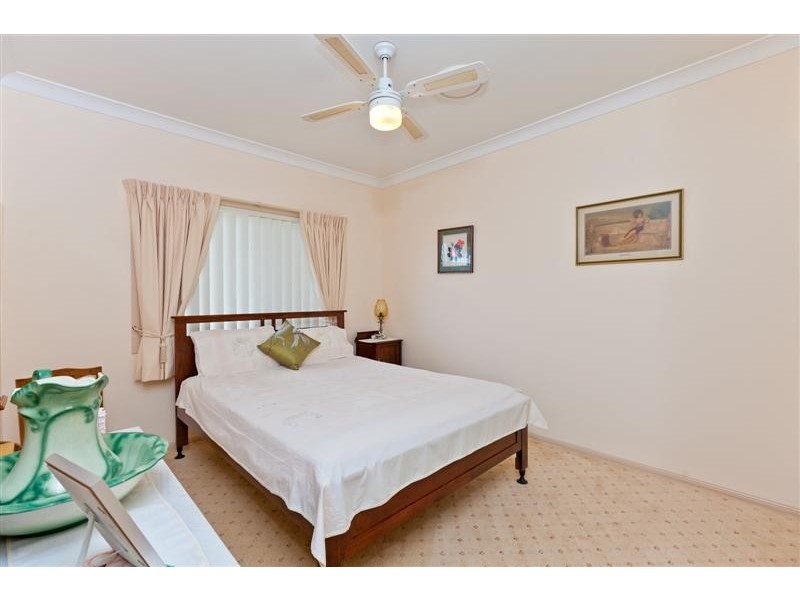 29 Robin Parade, Victoria Point QLD 4165