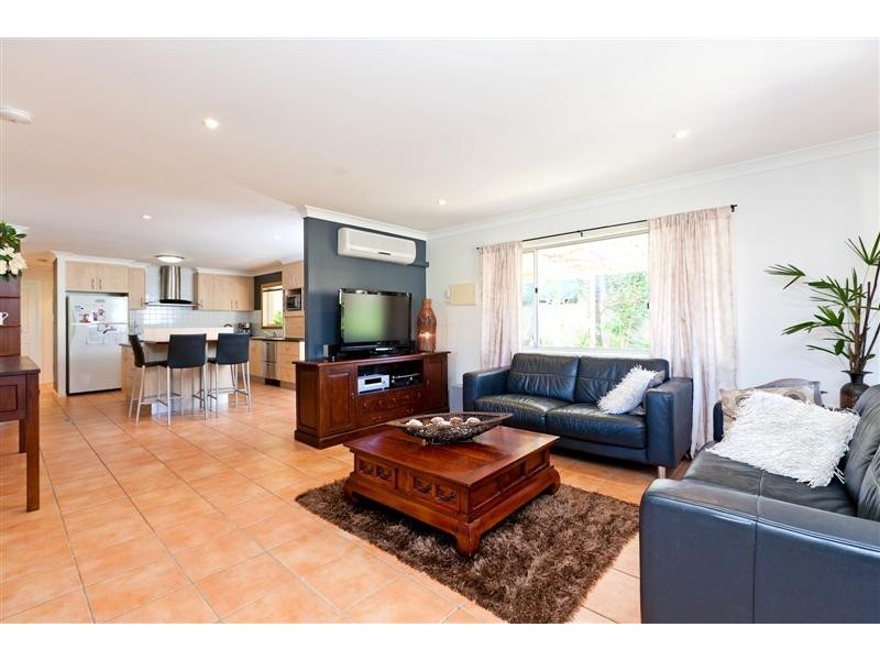 160 Colburn Avenue, Victoria Point QLD 4165