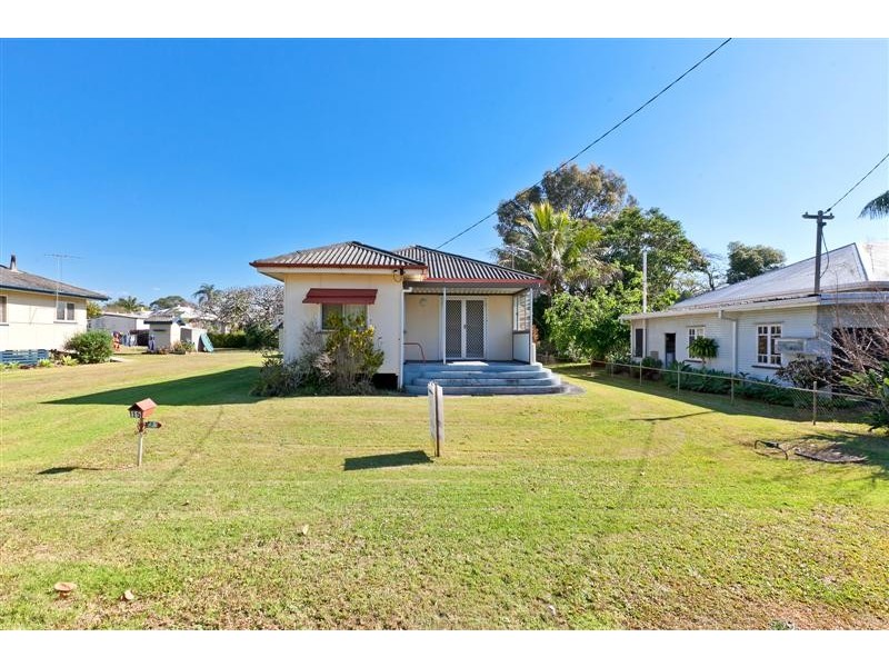 15 Wilson Street, Victoria Point QLD 4165