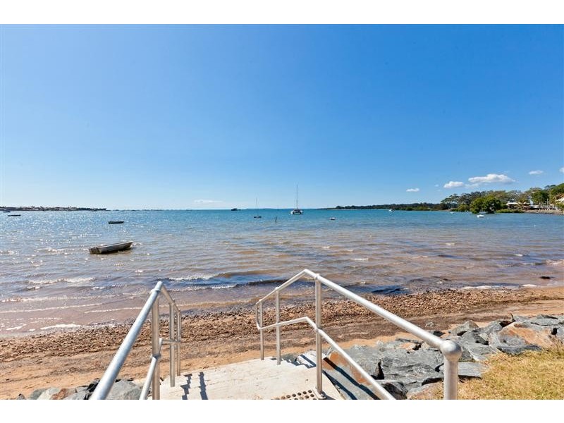 15 Wilson Street, Victoria Point QLD 4165