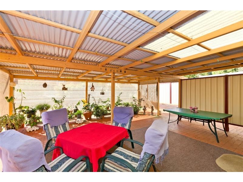 240 Main Street, Redland Bay QLD 4165