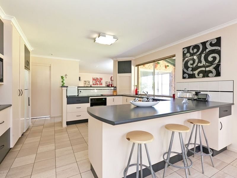 7 Cherana Court, Victoria Point QLD 4165