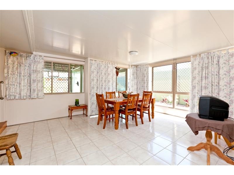 1 GUM NUT COURT, Victoria Point QLD 4165