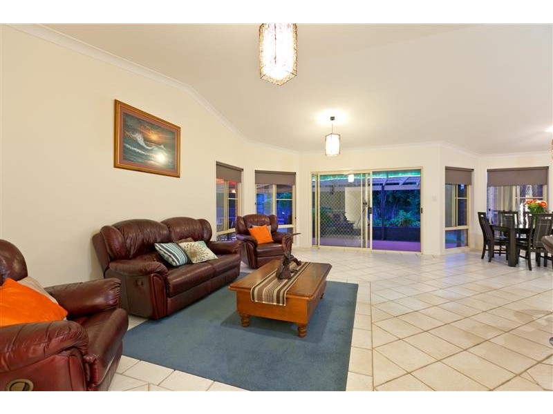 3 Horsley Place, Victoria Point QLD 4165