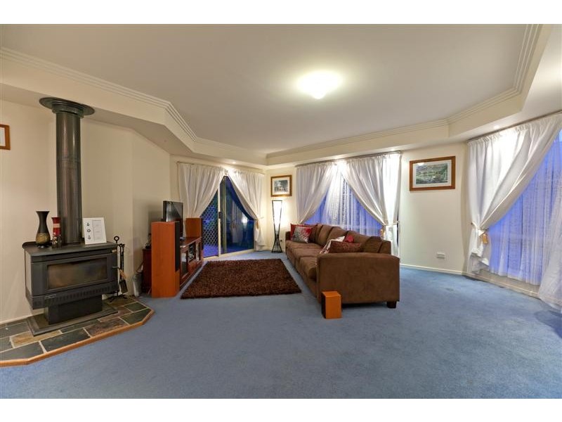 3 Horsley Place, Victoria Point QLD 4165