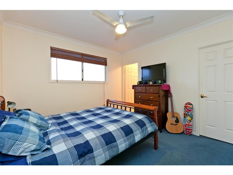 3 Horsley Place, Victoria Point QLD 4165