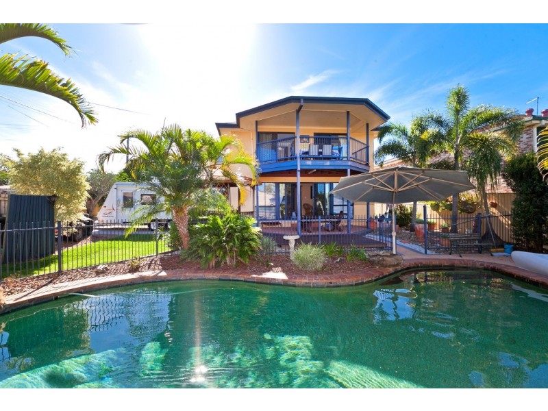 324 Bloomfield St, Cleveland QLD 4163