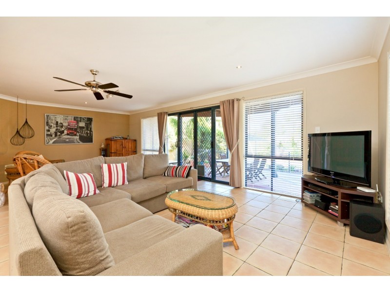 324 Bloomfield St, Cleveland QLD 4163