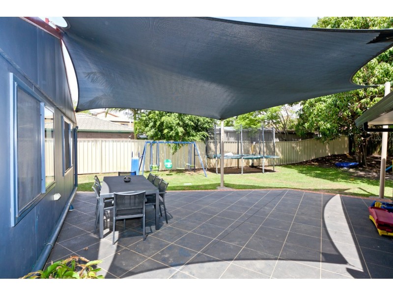 15 Waratah Avenue, Victoria Point QLD 4165