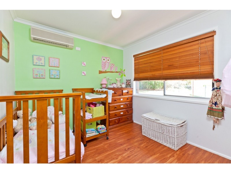 15 Waratah Avenue, Victoria Point QLD 4165