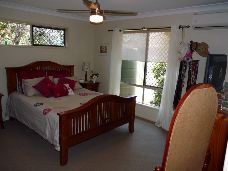 2/10 Sutton Street, Victoria Point QLD 4165