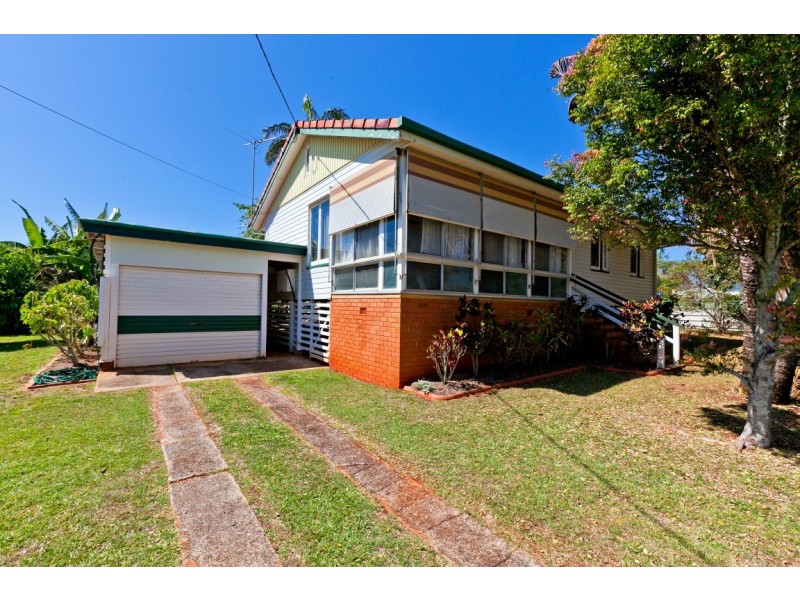 3 Barron Street, Victoria Point QLD 4165