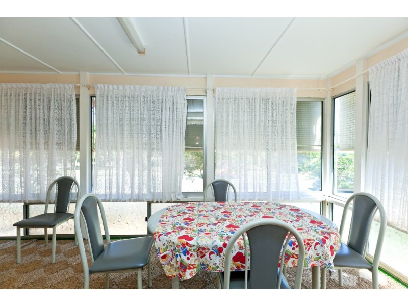 3 Barron Street, Victoria Point QLD 4165