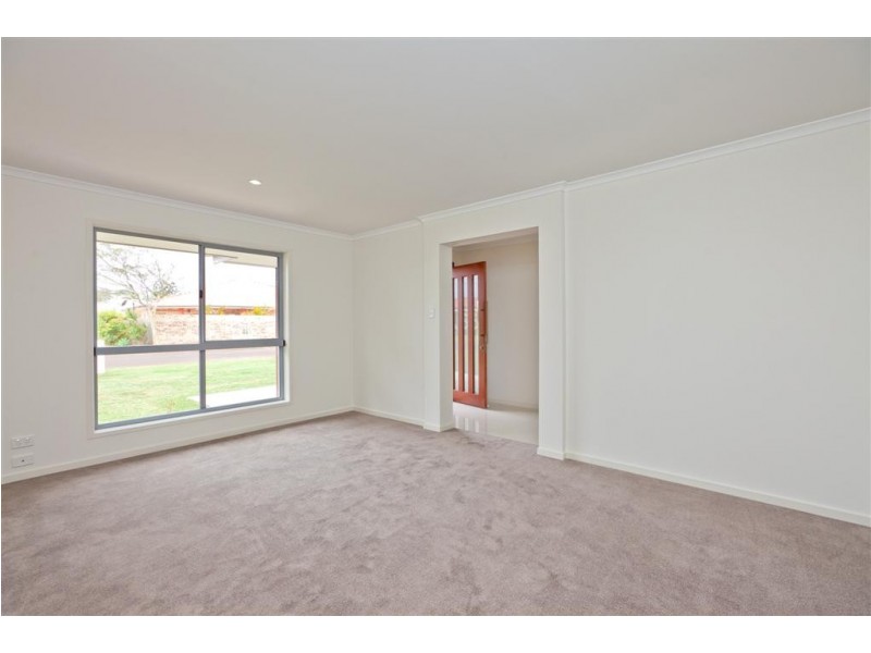 9 Illidge Road, Victoria Point QLD 4165