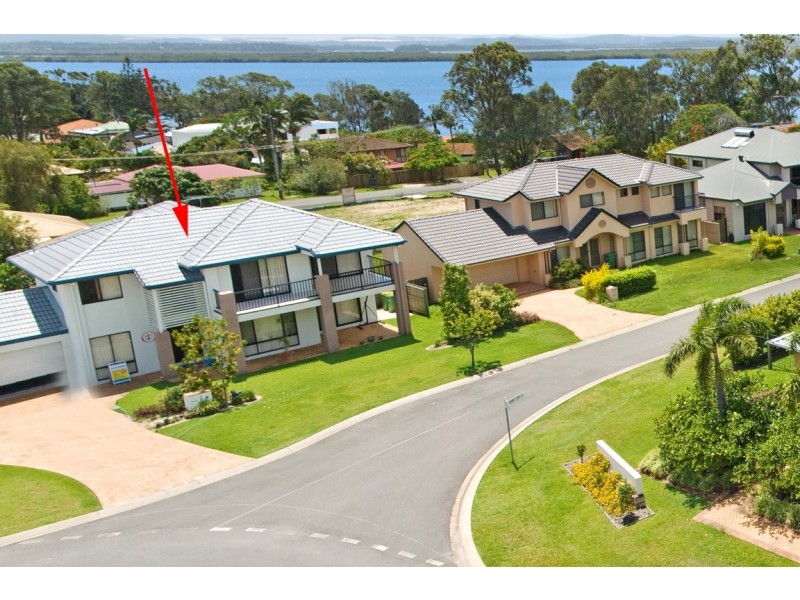 2 Sandy Cove Place, Redland Bay QLD 4165