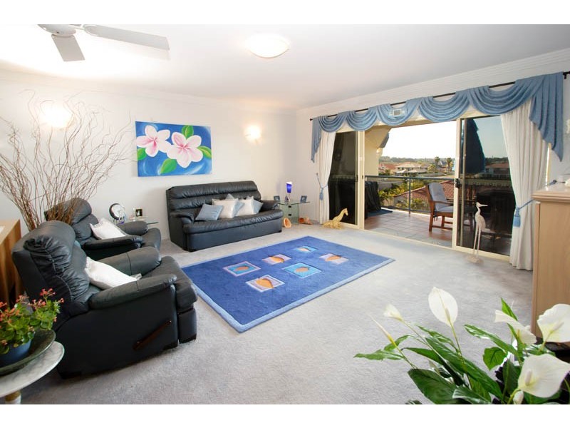 42/10 Esperance Court, Raby Bay QLD 4163