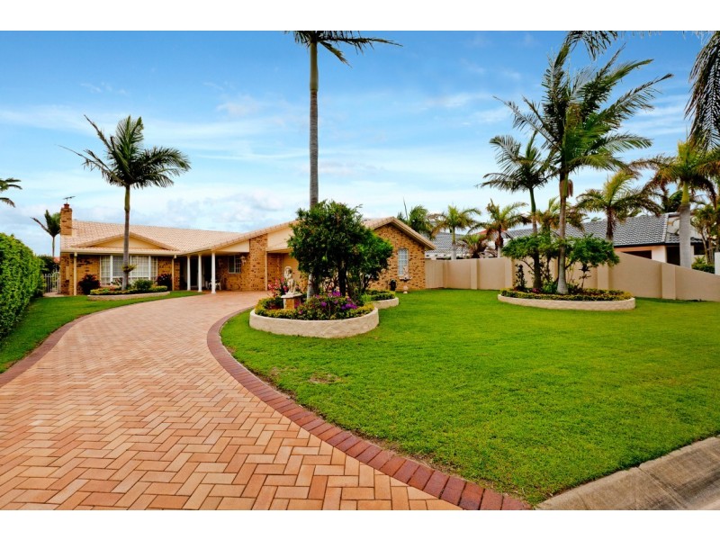 25 Seacrest Court, Raby Bay QLD 4163