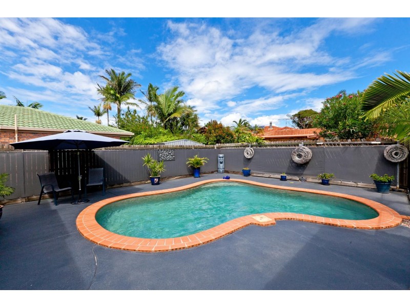 9 Parklands Court, Victoria Point QLD 4165