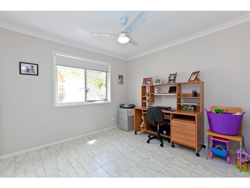 9 Parklands Court, Victoria Point QLD 4165