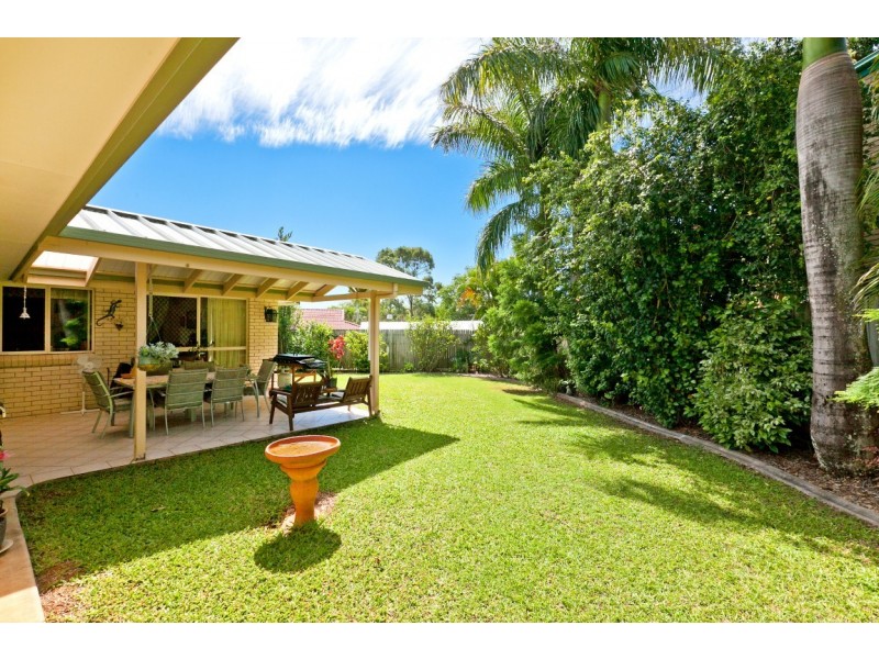 6 Eastern Court, Wellington Point QLD 4160