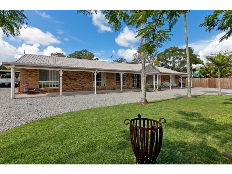 16 Clay Gully Road, Victoria Point QLD 4165