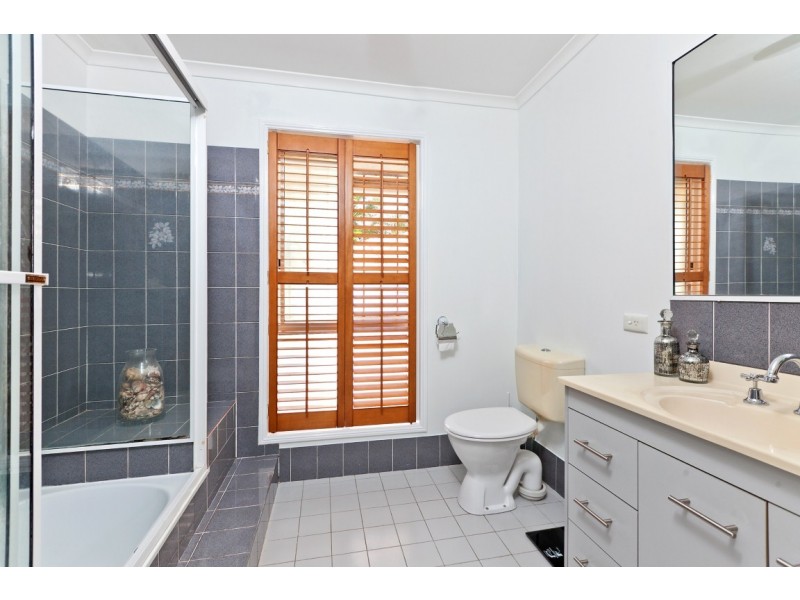 16 Clay Gully Road, Victoria Point QLD 4165