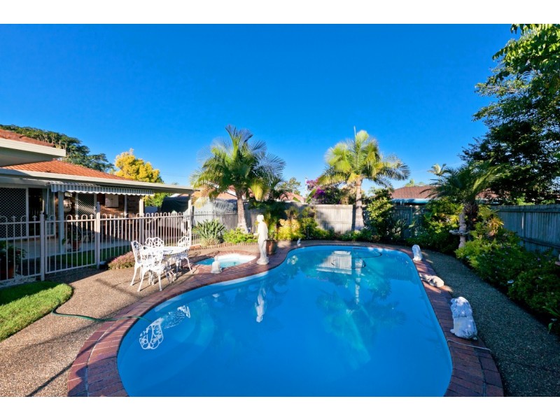 96 Link Road, Victoria Point QLD 4165