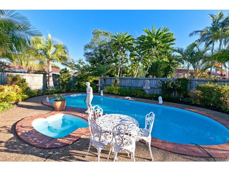 96 Link Road, Victoria Point QLD 4165