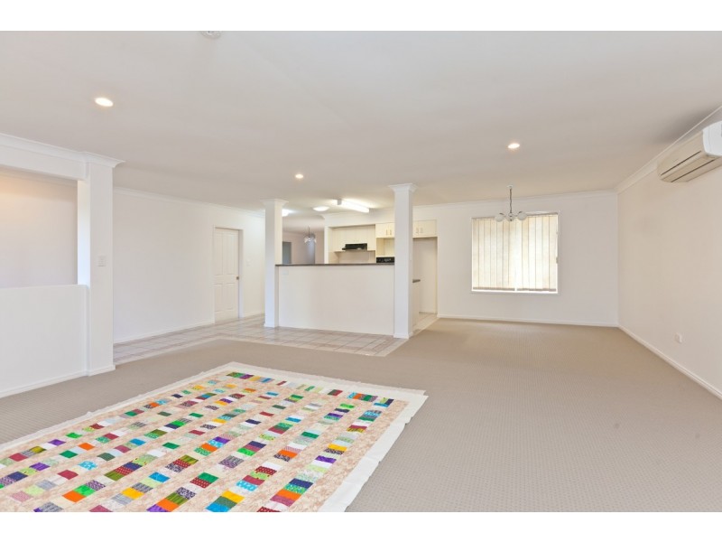 2 Butterfield Close, Victoria Point QLD 4165