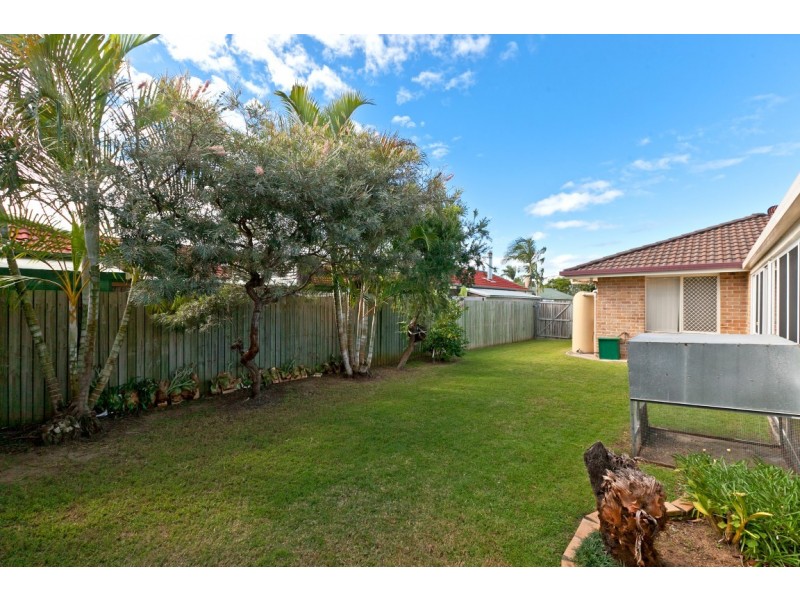 2 Butterfield Close, Victoria Point QLD 4165