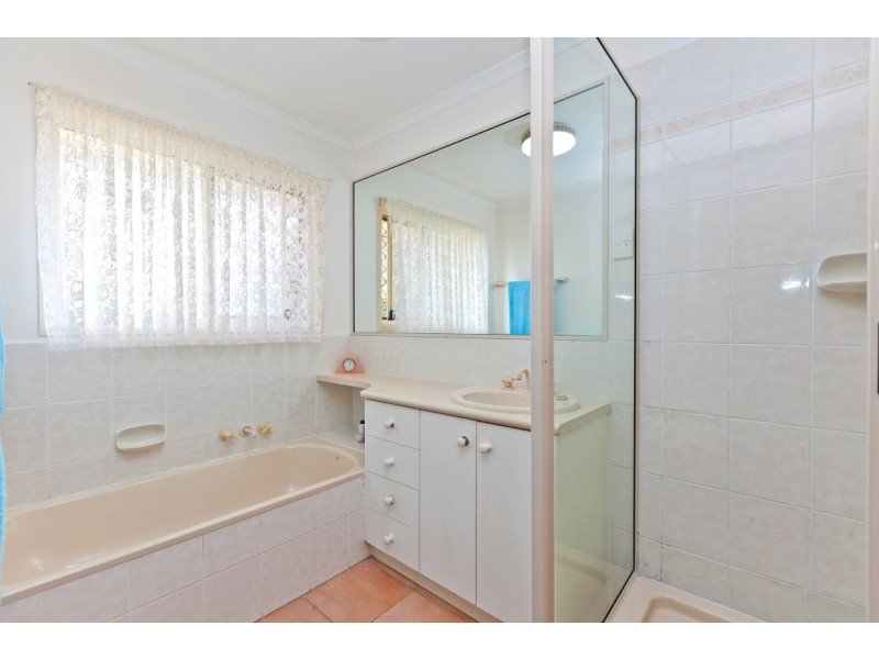 12 Muscat Avenue, Victoria Point QLD 4165