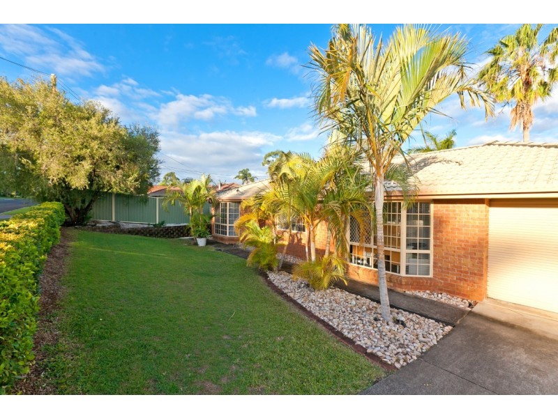 8 Turnberry Drive, Victoria Point QLD 4165